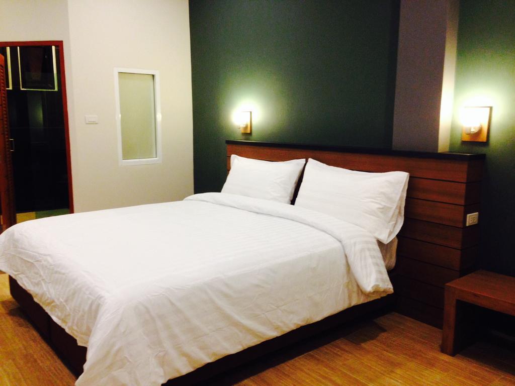 Bird Day Boutique Hotel Mukdahan Quarto foto